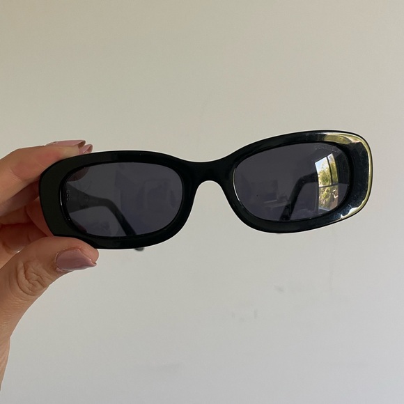 Authentic Chanel 5011 black Sunglasses Italy Y2K 90s Vintage! Rare! - Picture 9 of 10